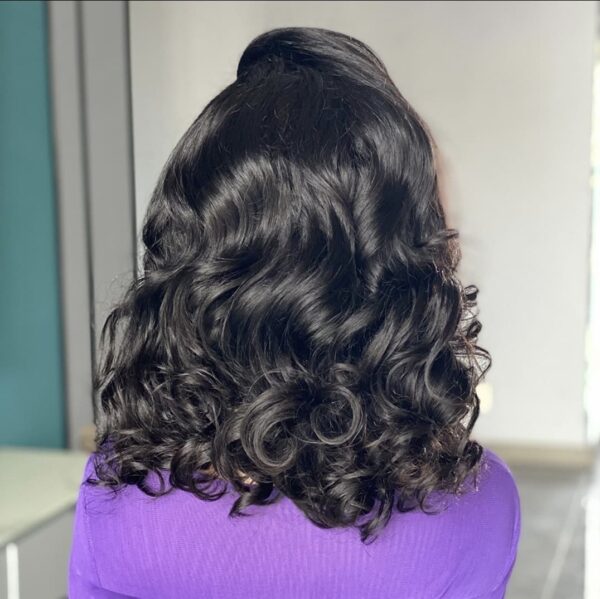Bouncy curly 16 Inch wig